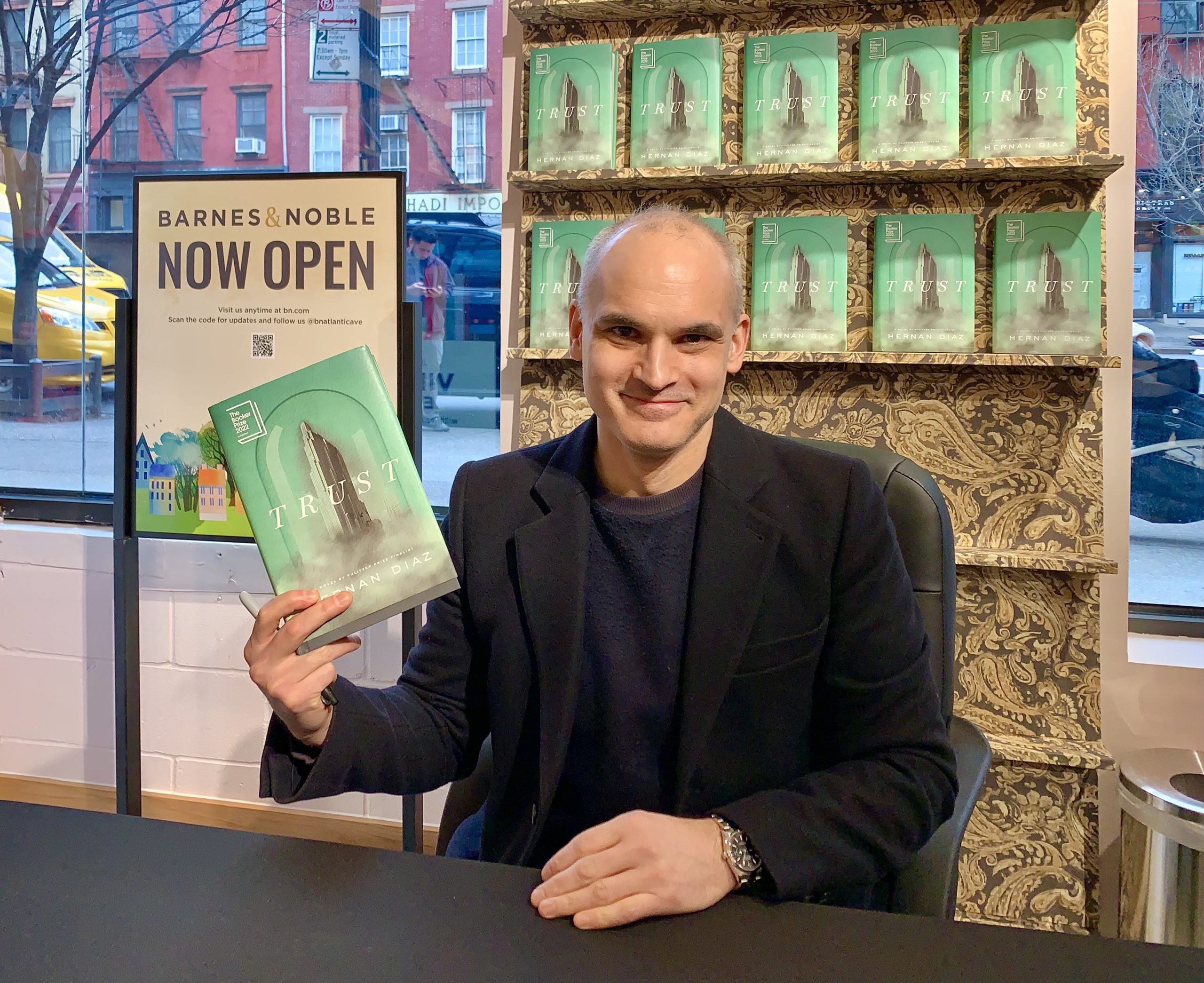 Brooklyn's newest Barnes & Noble bookstore opens in Cobble Hill