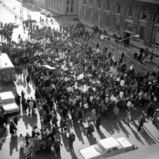 A boycott of the New York City school system on Feb. 3, 1964, culminated in a demonstration in front of the Board of Education building in downtown Brooklyn. The crowd demanded more racial integration in the school system.  AP 