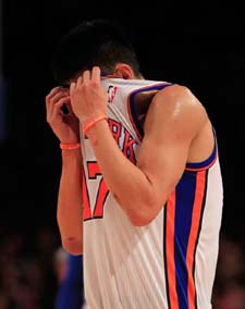 Williamsâ€™ 38-point performance at the Garden on Monday night had Knicks phenom Jeremy Lin looking for cover. AP Photo