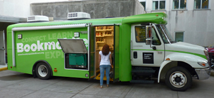 bookmobile_MFrost_library_8-9-12.jpg