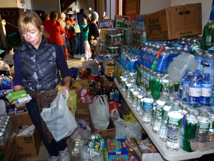 Thousands volunteer for Sandy relief, Brooklyn.