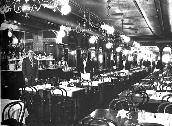 Gage tollner interior in the old days. Eagle file photo