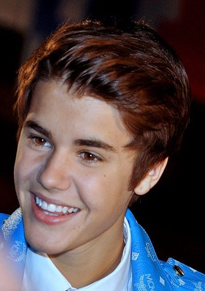 Justin_Bieber_NRJ_Music_Awards_2012.jpg