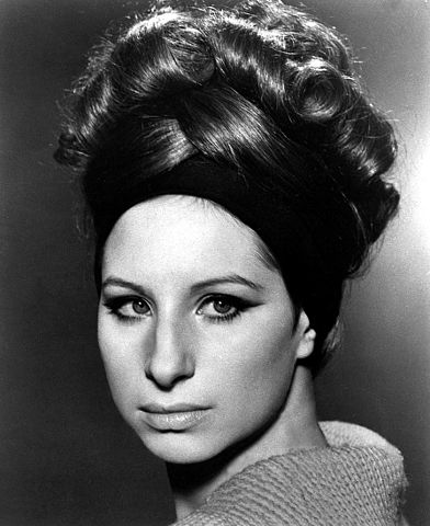 392px-Streisand_-_agency_photo.jpg