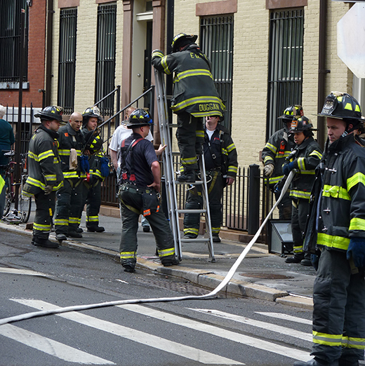 FDNY responds to gas lamp decapitation Brooklyn. Photo by Mary Frost
