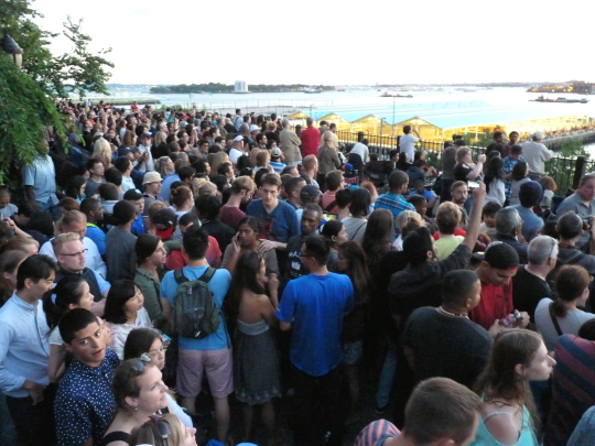 A crowd on the Promenade. Photo by Mary Frost