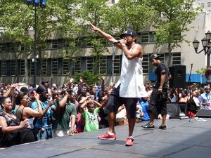 Shaggy at Brooklyn Borough Hall. Photo by Mary Frost