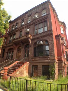 Bed-Stuy brownstone at 272 Jefferson Ave. is a recent Aussie purchase