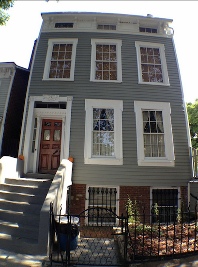 Susan Raskin's Wallabout house, 73 Vanderbilt Ave., was built in the 1830s.