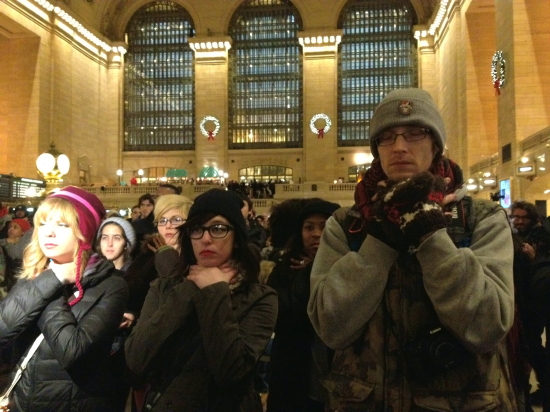 Protesters at Grand Central. Photo by Lore Croghan