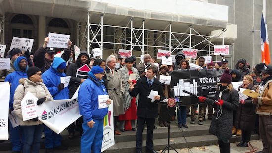 City Councilmember Stephen Levin (D-Brooklyn) led a press conference at the City Hall steps Monday afternoon. Photo courtesy of Councilmember Levin's office