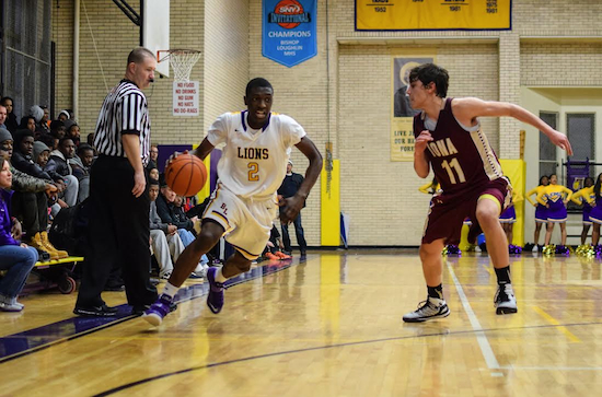 Bishop Loughlin sophomore Keith Williams showed off some of his raw talent when he scored 16 points in the second half of a comeback attempt against Iona Prep on Saturday. Eagle photo by Rob Abruzzese