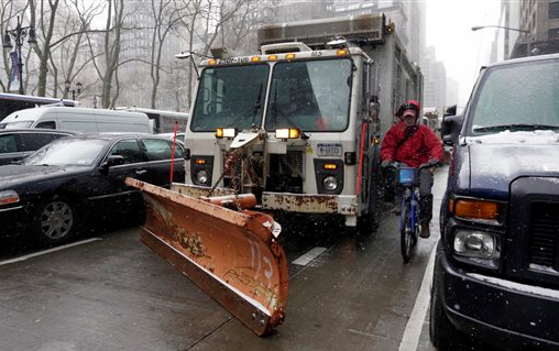 The city is getting ready for winter storm Juno. AP Photo/Richard Drew