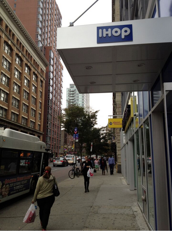 IHOP opens on Livingston • Brooklyn Paper
