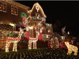Welcome to Dyker Heights and its magical lights. Eagle photos by Lore Croghan