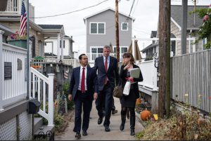 Mayor Bill de Blasio and Amy Peterson, director of the Mayor’s Office of Housing Recovery, take HUD Secretary Julian Castro on a tour of a Sandy-impacted community. Photo by Demetrius Freeman/Mayoral Photography Office