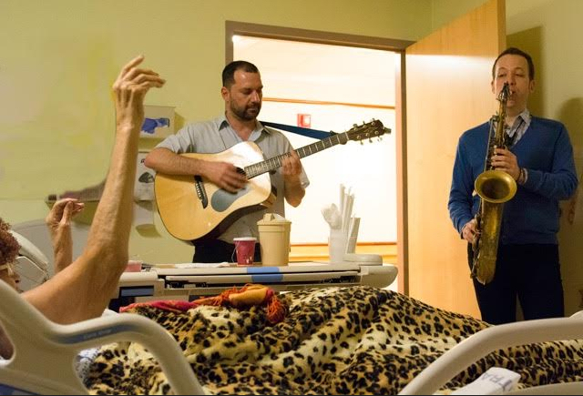 Musicians perform for hospice patients.Photos: Kathy Lord