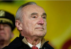 William Bratton, stepped down on Friday as New York City's police commissioner. AP Photo/Frank Franklin II, File