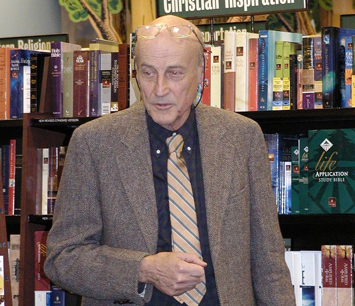 Krogius at a Barnes & Noble book signing following the publication of “The Brooklyn Heights Promenade” in 2011. Eagle photo by Don Evans
