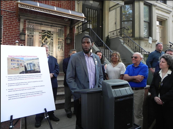 Councilmember Jumaane Williams, pictured at a Dyker Heights rally in June, is one of the sponsors of the bill. Eagle file photo by Paula Katinas