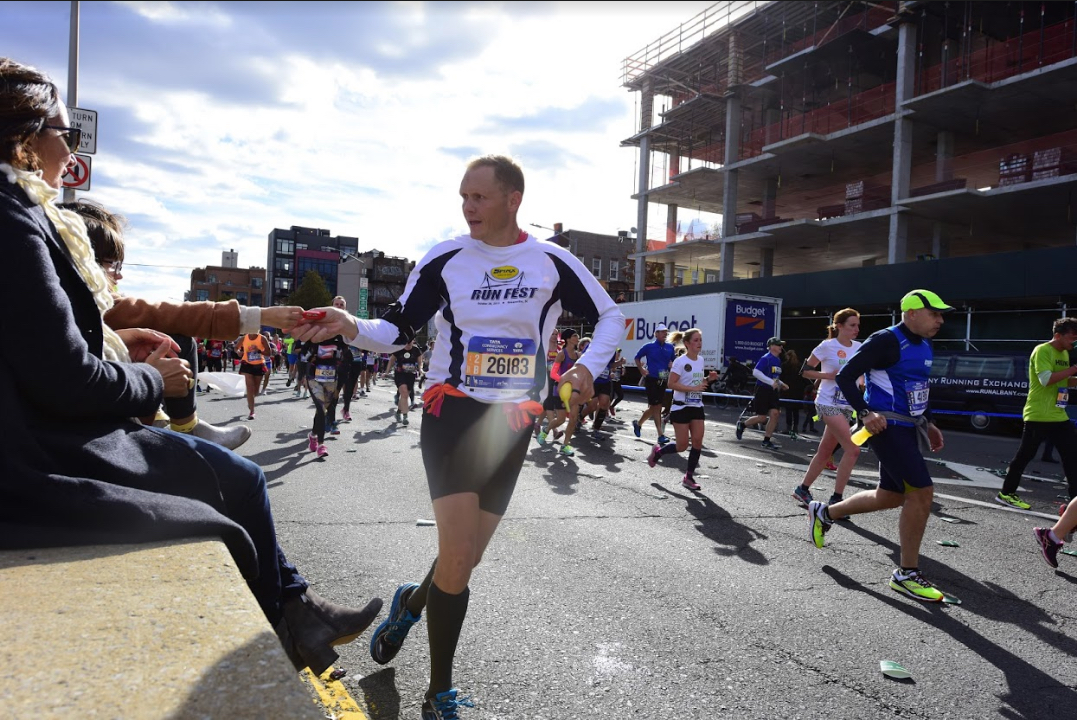 PHOTOS: NYC Marathon races through Brooklyn