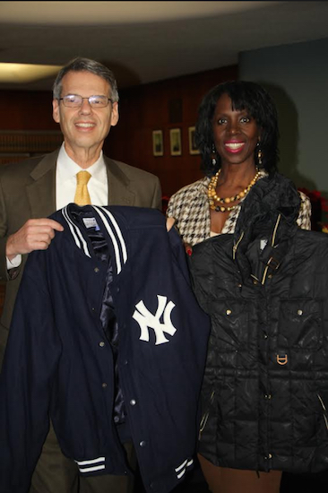 Justice Lawrence Knipel, administrative judge for Civil Matters of the Kings County Supreme Court and Justice Sylvia G. Ash took part in the court’s annual coat drive that helped collect 63 coats for New Yorkers in need. Eagle photo by Mario Belluomo