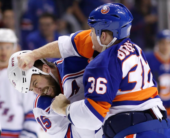 Rangers-Islanders video: They're fighting in an exhibition