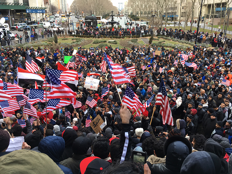 A large crowd began gathering two hours early for a rally at Brooklyn Borough Hall to protest President Donald Trump’s Muslim travel ban. Photo by Mary Frost