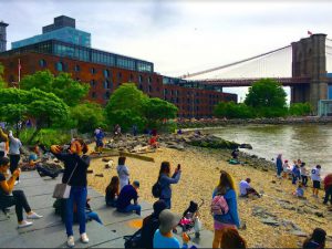 There's new public space on the roof of Empire Stores, seen here from Brooklyn Bridge Park. Eagle photos by Lore Croghan