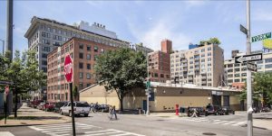 The building on the corner is 74 Adams St., which the Watchtower has just sold to developer Jeffrey Gershon. Photo courtesy of Jehovah’s Witnesses