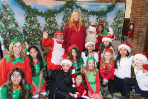 Margaret Stanton has wanted to host an event like Breakfast with Santa for the last 17 years, she said. She finally got her chance now that she’s president of the Bay Ridge Lawyers Association, which hosted nearly 50 kids from Bay Ridge last Saturday. Eagle photos by Rob Abruzzese