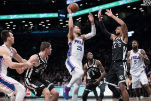 Former Sixer Jahlil Okafor (right) had the last laugh Wednesday night as his new Brooklyn teammates defeated Philadelphia to snap a season high-tying four-game losing streak. AP Photo by Mary Altaffer