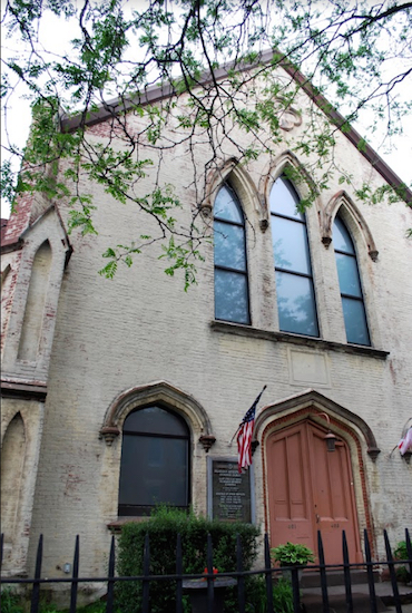 The Belarusian Autocephalus Cathedral church building will host Thursday’s town hall about the nearby Brooklyn House of Detention. Autocephalus means that the church does not report to a higher-ranked governing authority. Eagle file photo by Josh Ross