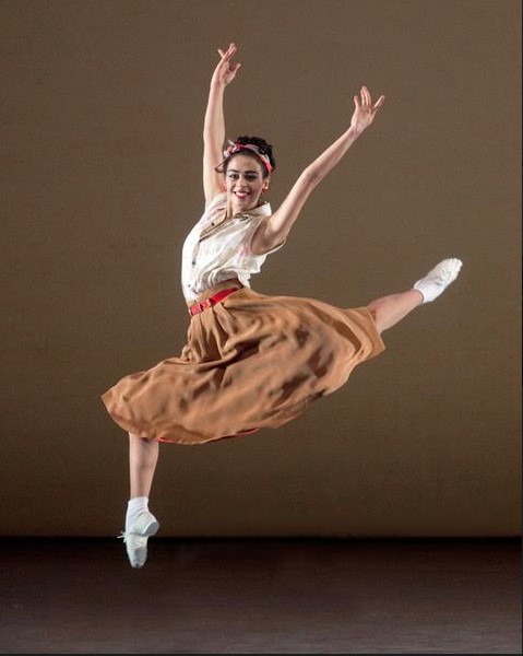 Isadora Loyola in “Company B.” Photo by Rosalie O’Conner