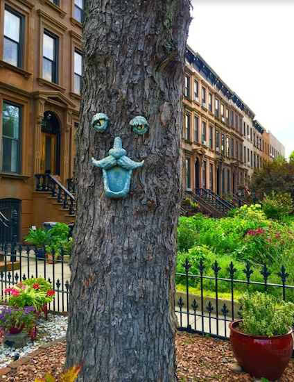 Welcome to the Carroll Gardens Historic District, where rowhouses sell for more than $3 million apiece. Eagle photos by Lore Croghan