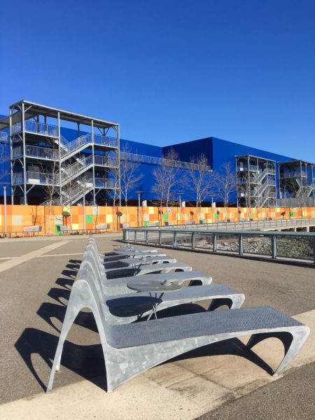 It's kinda cold for sunbathing in Erie Basin Park, but the lounge chairs look pretty.