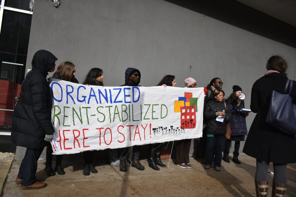 Tenants rally in front of Brooklyn Housing Court. Photo by Ignacio Foster via UHAB.