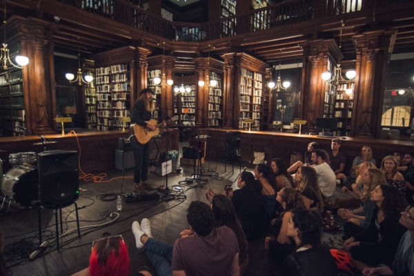 A Sofar concert was held in the Brooklyn Historical Society's Othmer Library. Photo by Nick Ellsworth