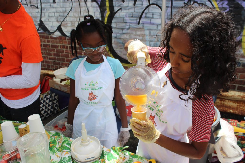 Kids will be manning the “Hip2Be Healthy Market” at the crawl, where they will be making fresh snacks, snow cones and lemonade. Photo courtesy of Seeds in the Middle