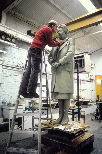 Estern with his nine-foot tall sculpture of Eleanor Roosevelt. Photo courtesy of Diane Smook