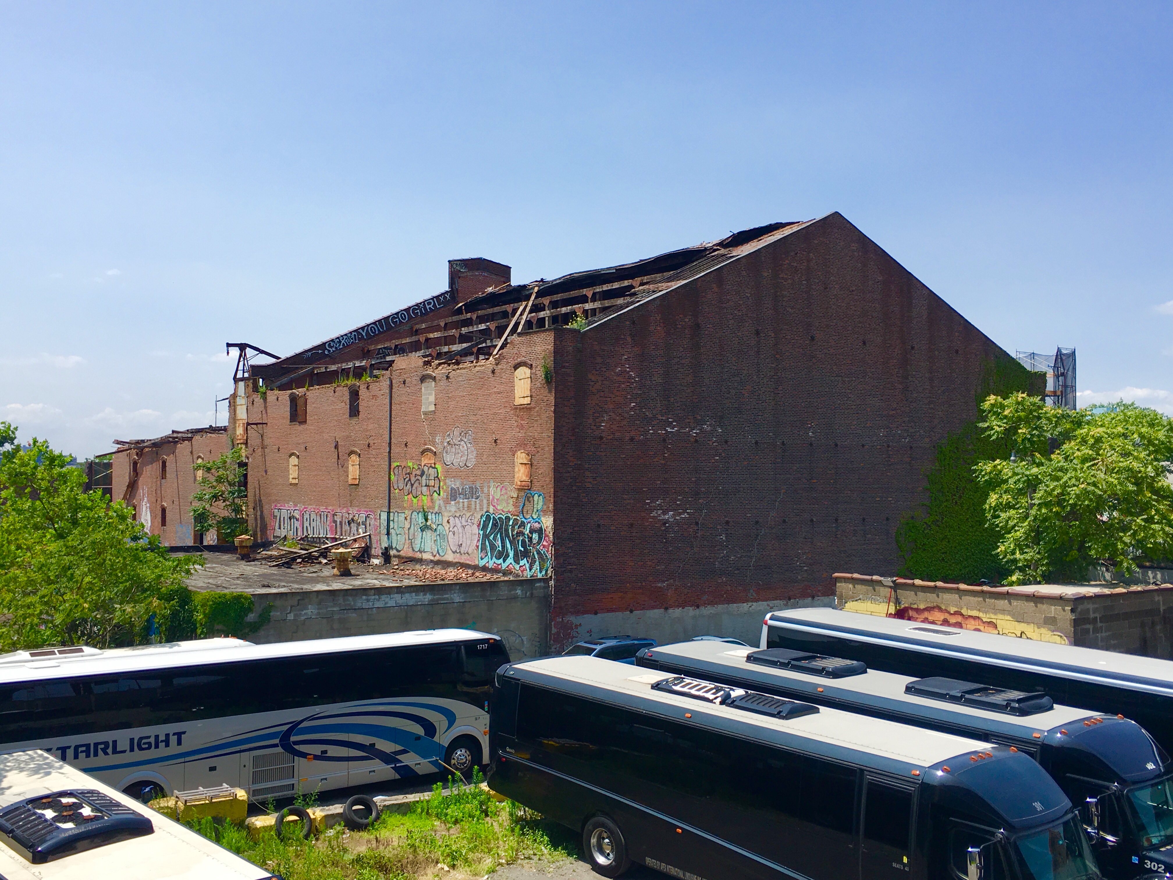 There’s a Stop Work Order at the S.W. Bowne Grain Storehouse, so no demolition can be done at this moment. Eagle photo by Lore Croghan