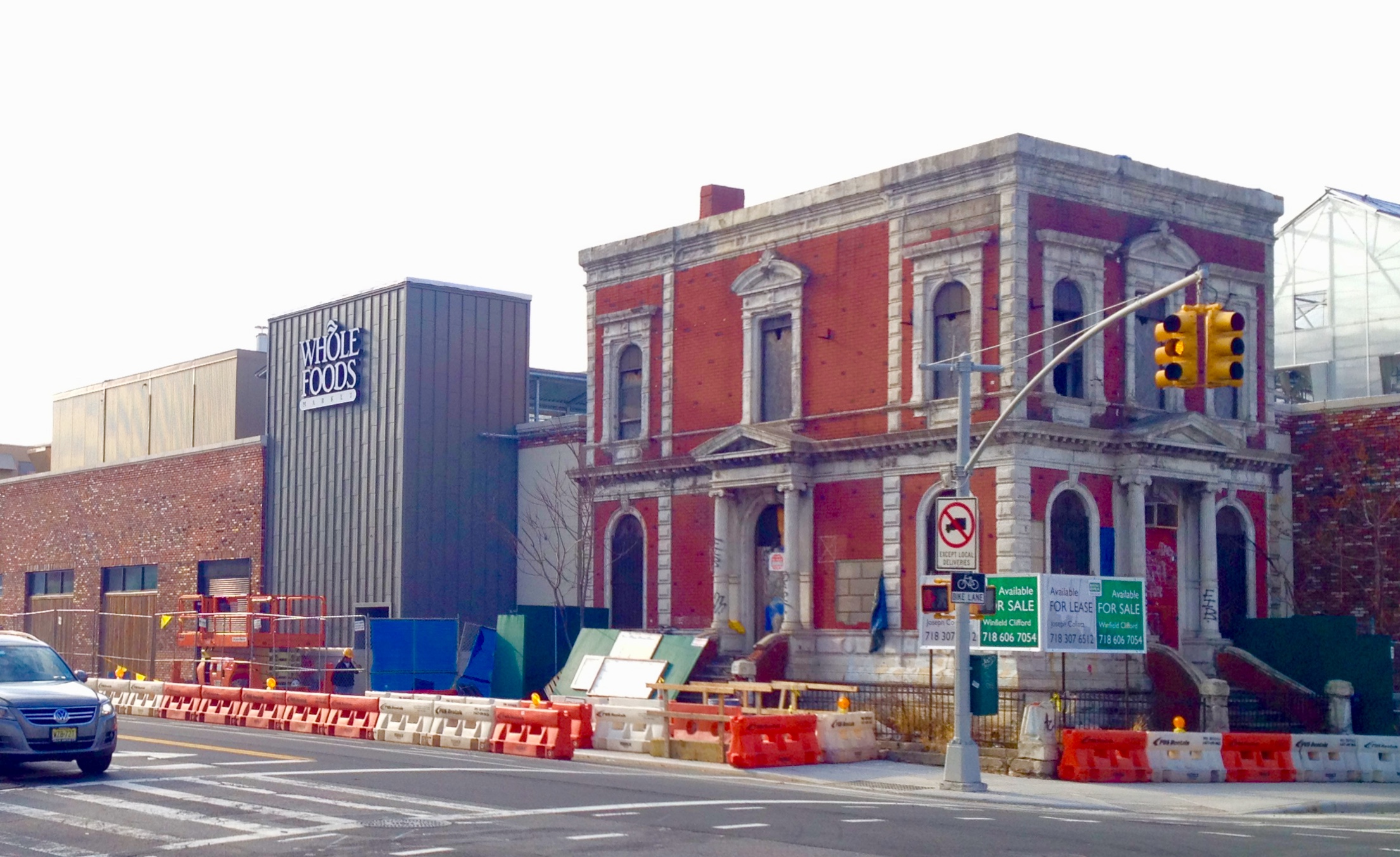 Here’s a December 2013 photo showing the Coignet Building (at right) before it was repaired. Eagle file photo by Lore Croghan