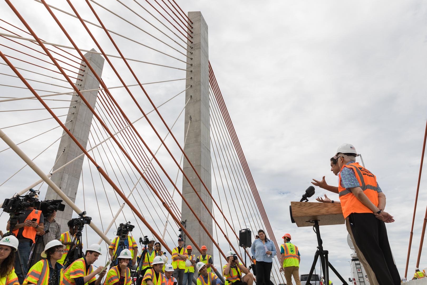 The second and final span of the new Kosciuszko Bridge will open to traffic Thursday at 5 a.m. Eagle photo by Paul Frangipane