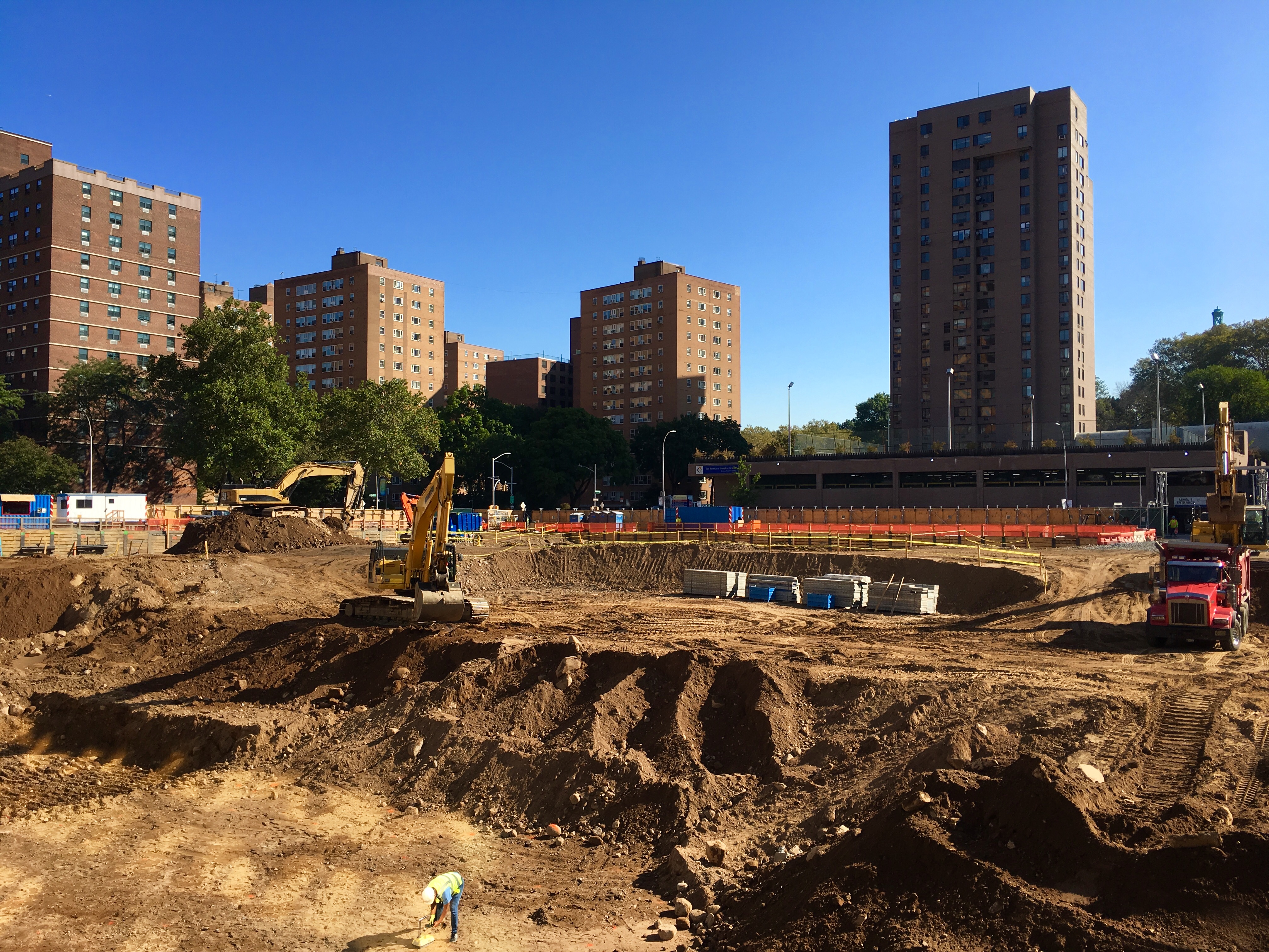 Excavation work is underway on the LIU campus site that RXR Realty is developing. Eagle photo by Lore Croghan