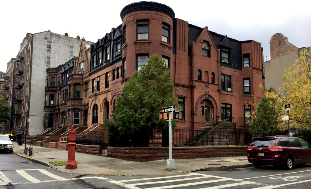 Bergen Street takes you past lovely Crown Heights homes, like this cluster of landmarked residences on the corner of New York Avenue. Eagle photo by Lore Croghan