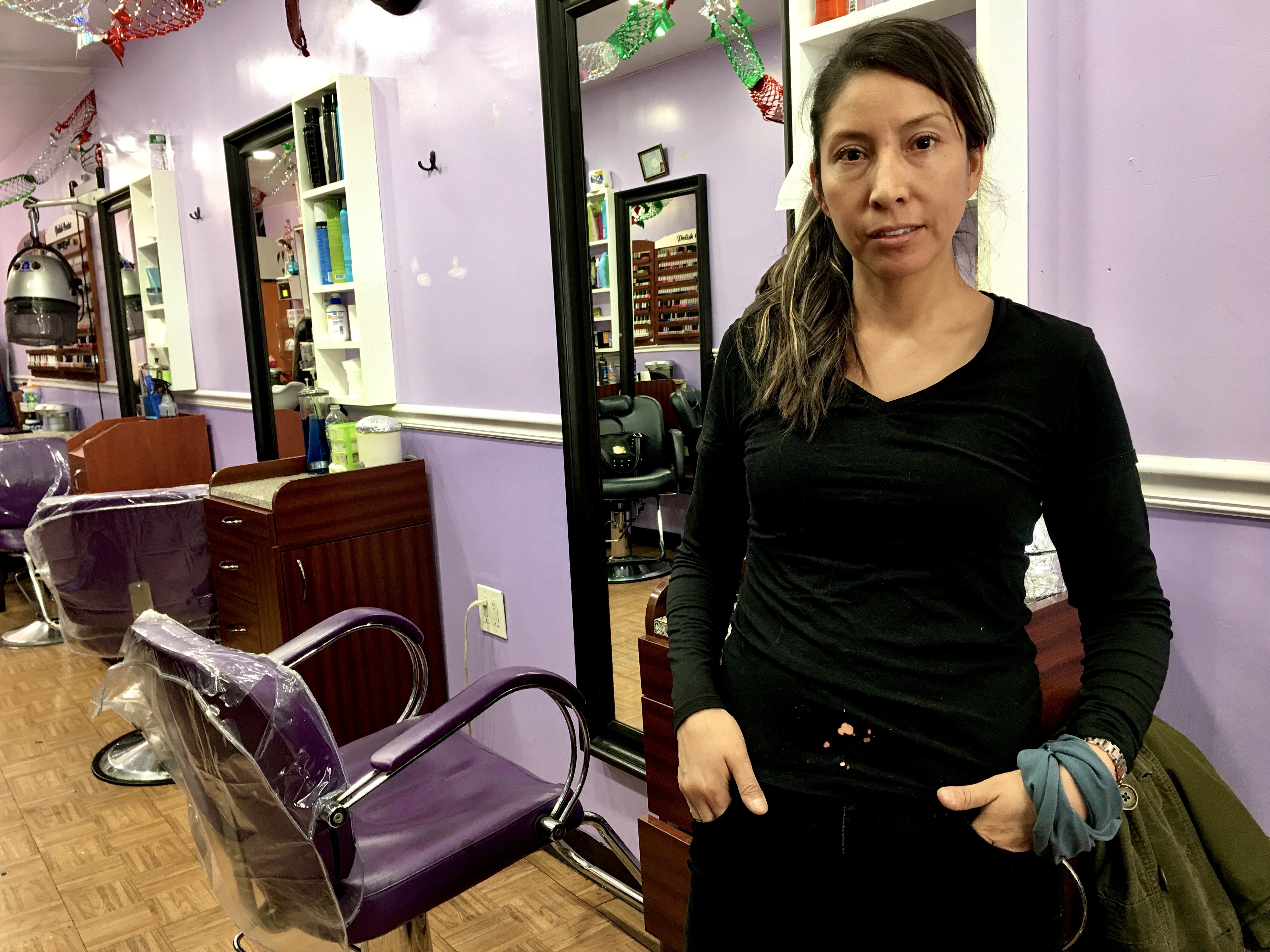 Nieves Hernandez owns Dulce Imagen Salon. Photo: Lore Croghan/Brooklyn Eagle