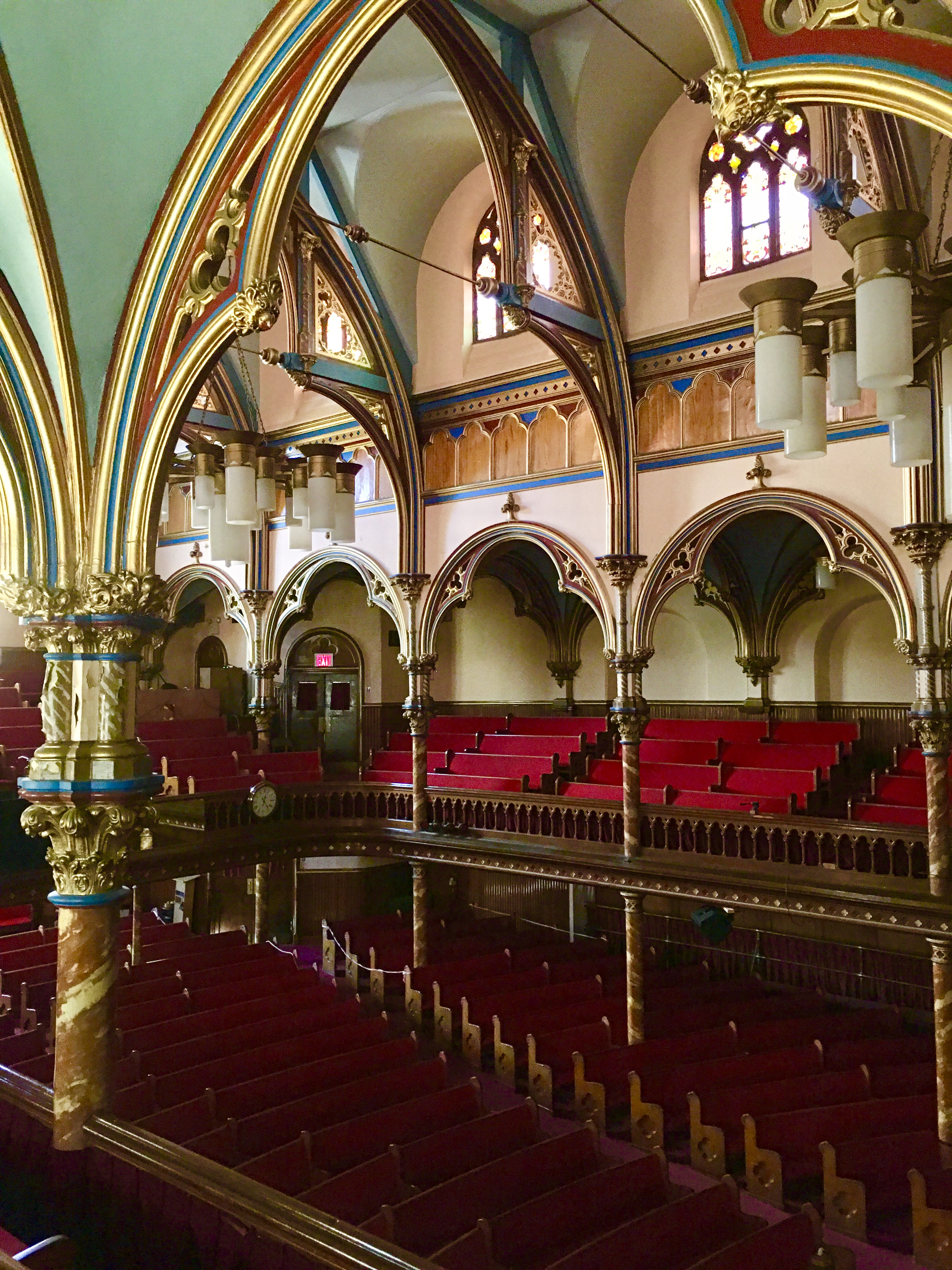 Cornerstone Baptist Church’s sanctuary is a thing of beauty. Photo: Lore Croghan/Brooklyn Eagle