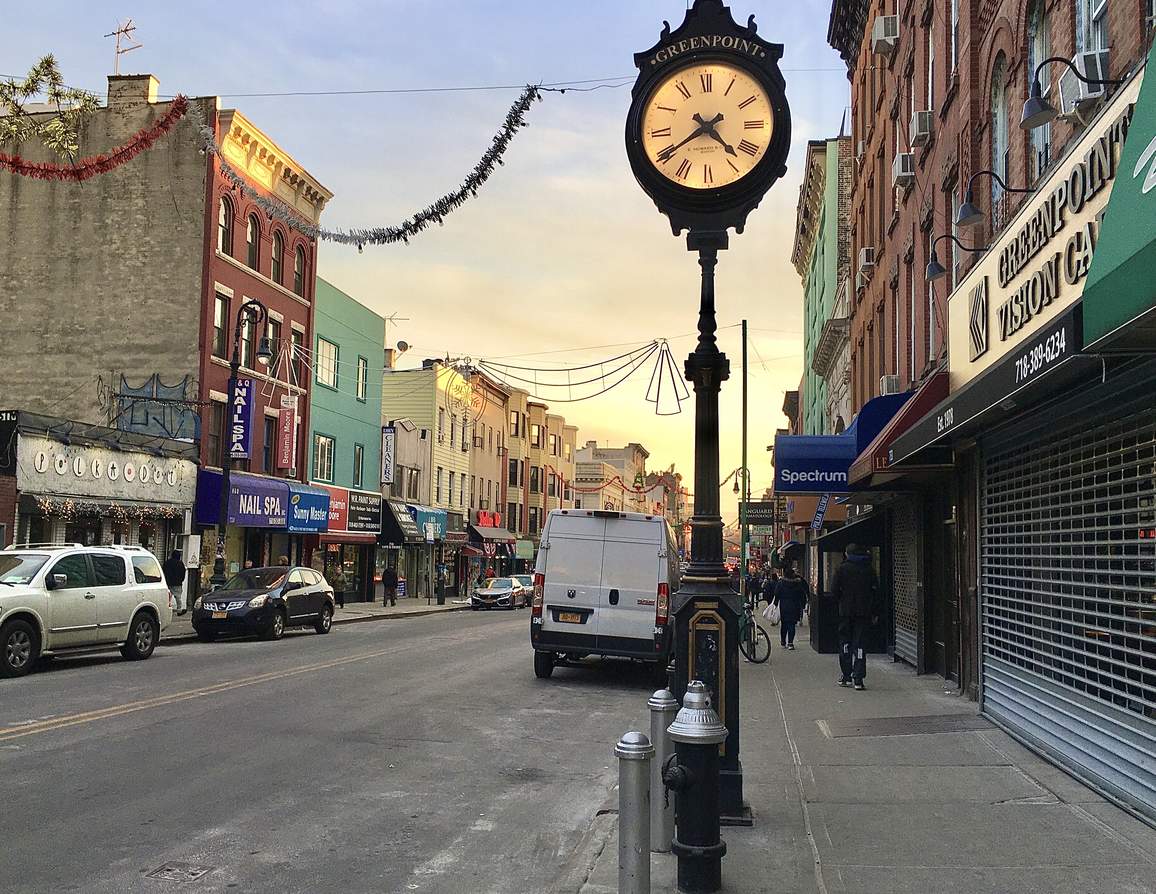 This street clock on Manhattan Avenue is landmarked. Photo: Lore Croghan/Brooklyn Eagle