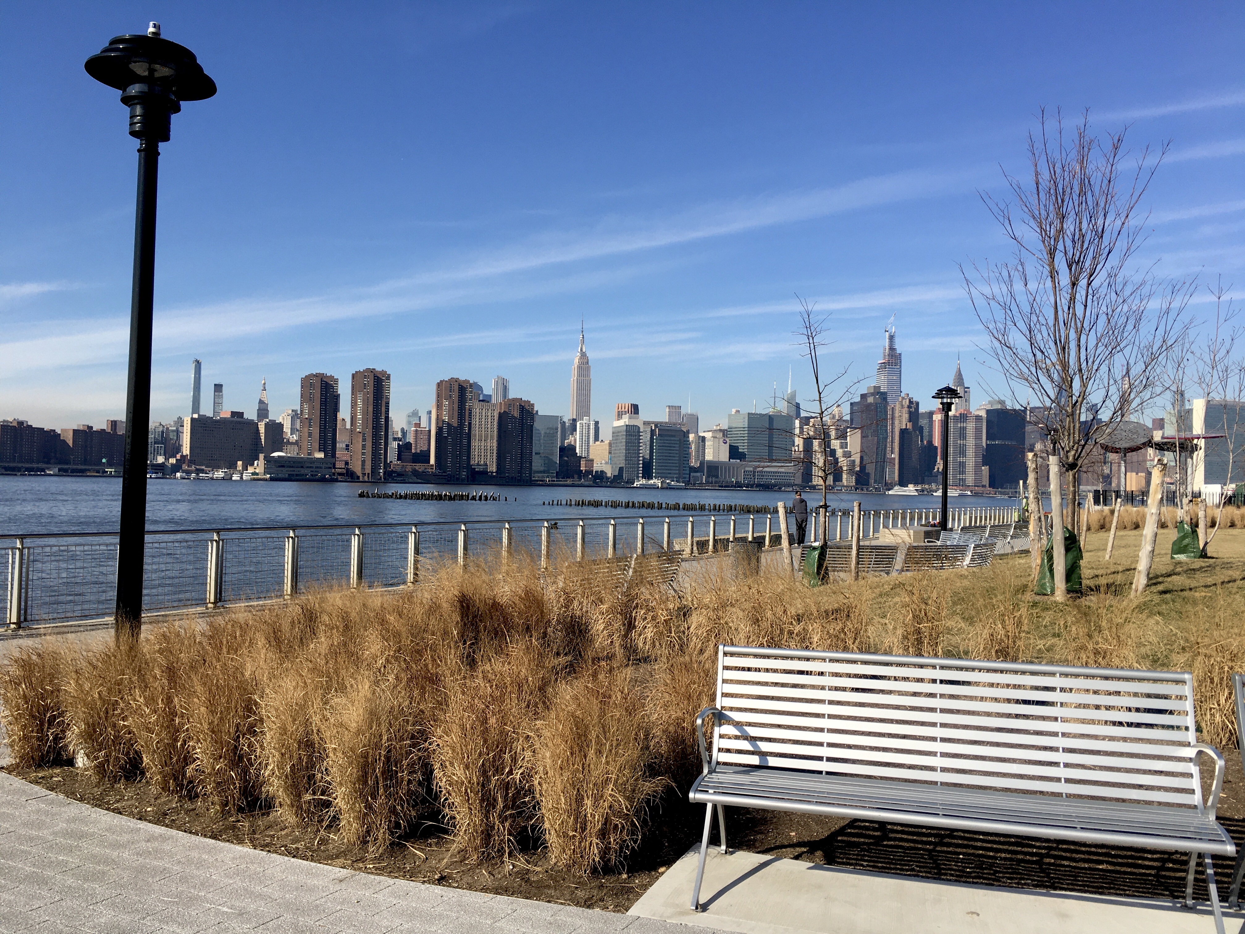 A public recreation area outside The Greenpoint has an excellent view of the Manhattan skyline. Photo: Lore Croghan/Brooklyn Eagle