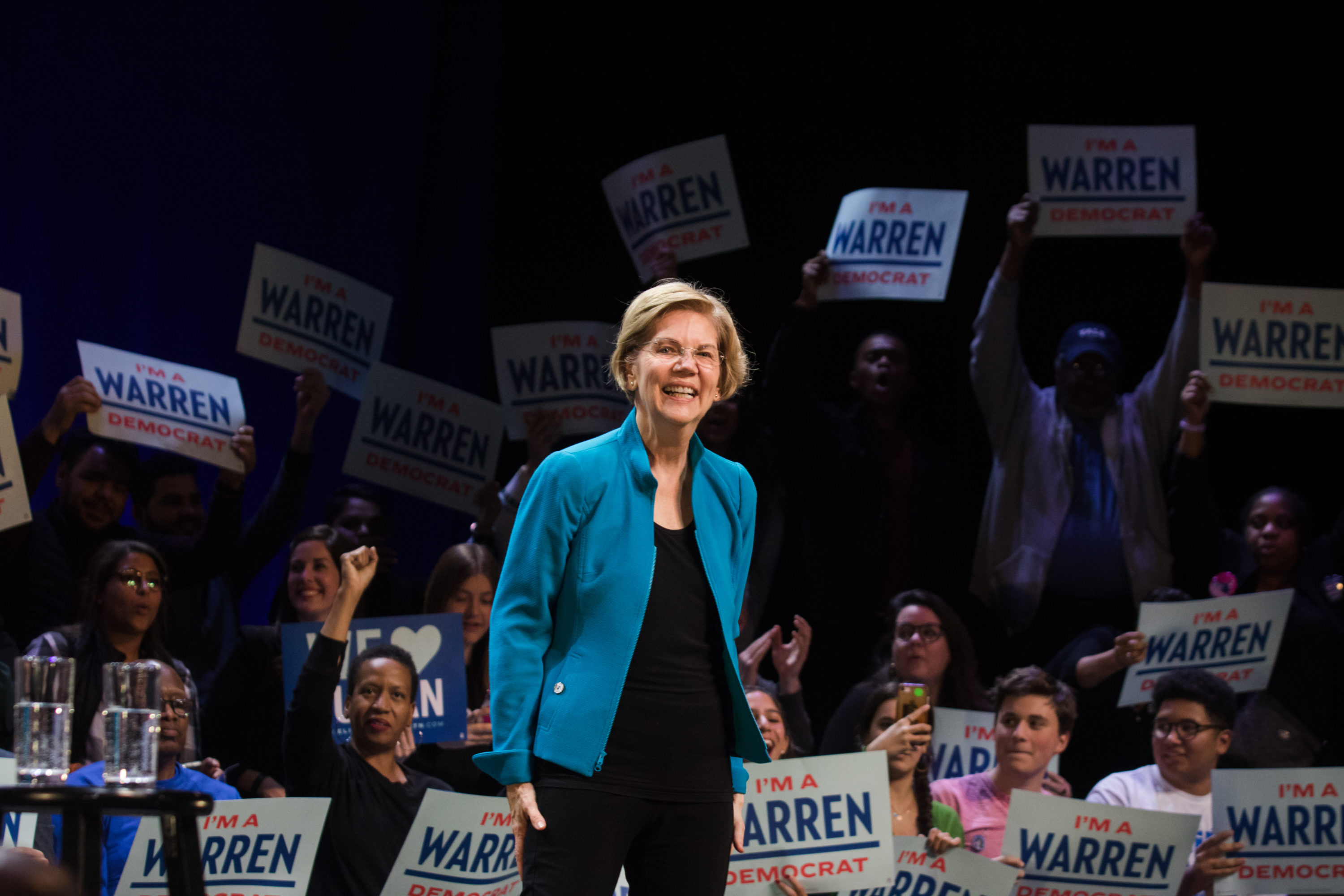 Democratic presidential candidate Elizabeth Warren spoke to a crowd of about 3,000 people at the Kings Theatre on Flatbush Avenue. Photo: Paul Frangipane/Brooklyn Eagle